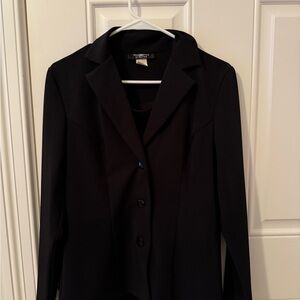 Tailor B. Moss Classic Black Women’s Suit